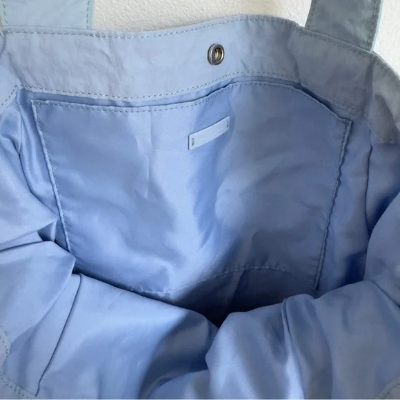 Lululemon Side-Cinch Shopper Bag *18L in blue linen - Picture 7 of 10